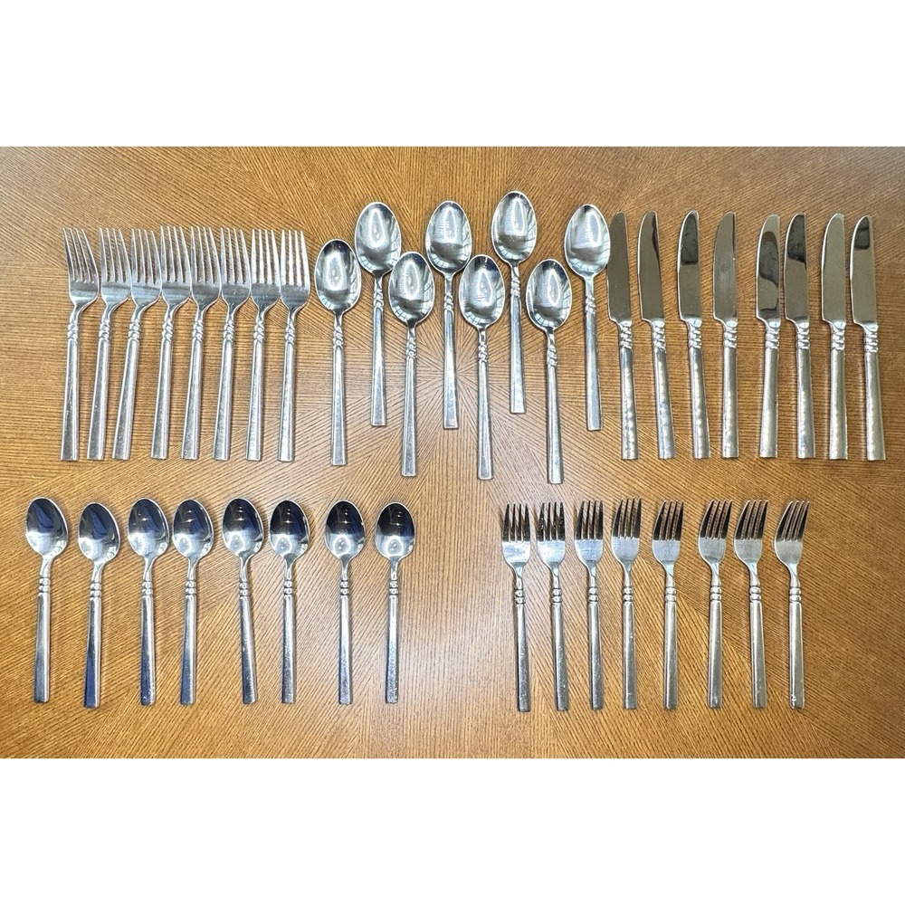 Oneida Tortola Stainless Flatware Set 40pc Service for 8 Glossy Discontinued